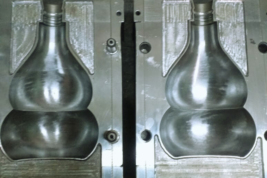 Bottle Mold