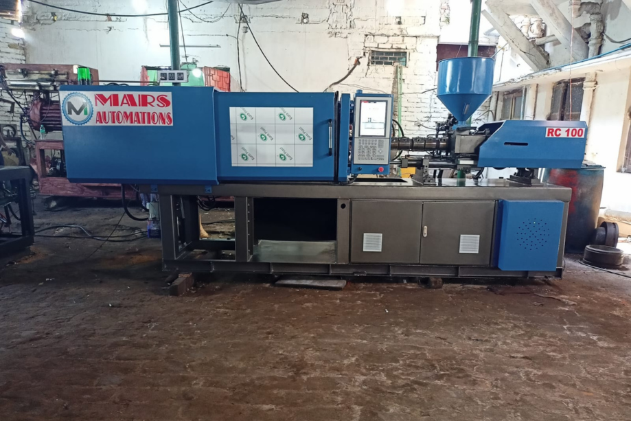 Plastic Injection Molding Machines